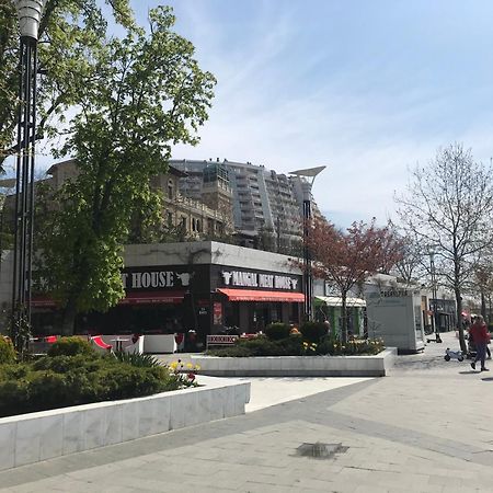 Аркадийский Дворец. Санрайз Apartment โอเดสซา ภายนอก รูปภาพ