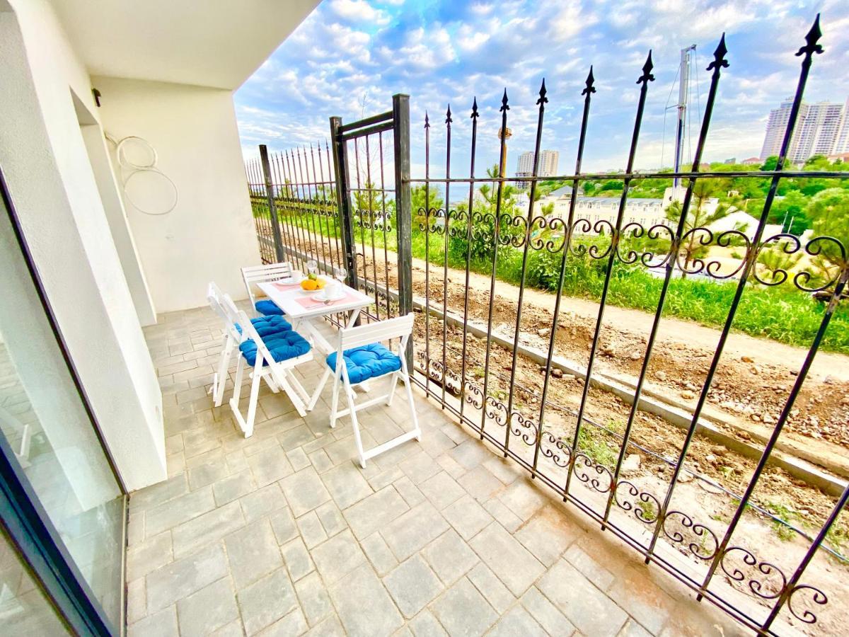 Аркадийский Дворец. Санрайз Apartment โอเดสซา ภายนอก รูปภาพ