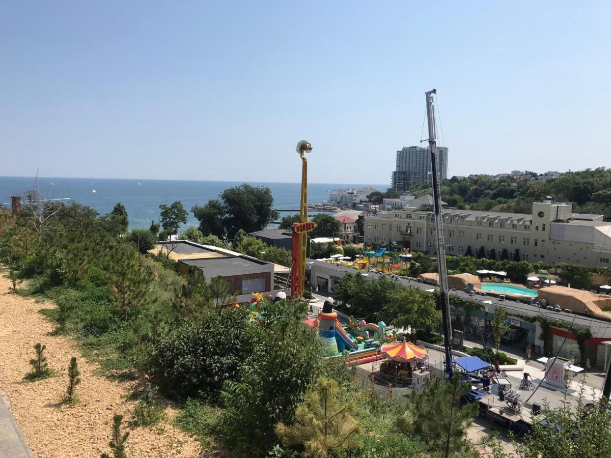 Аркадийский Дворец. Санрайз Apartment โอเดสซา ภายนอก รูปภาพ
